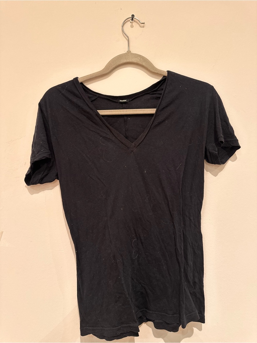 Monrow Black V-Neck Short Sleeve Tee